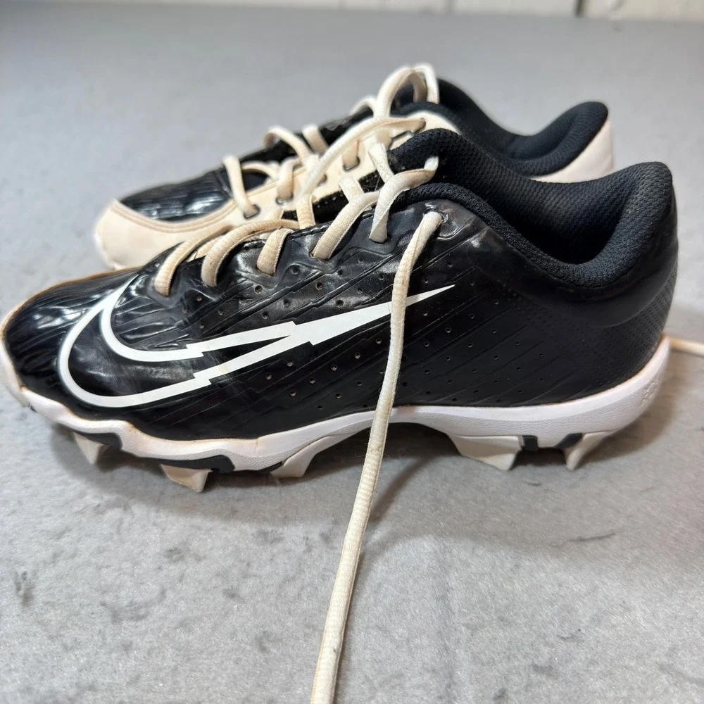 Nike Vapor Ultrafly 4 Keystone Kids Baseball Cleats Black White Good Condition